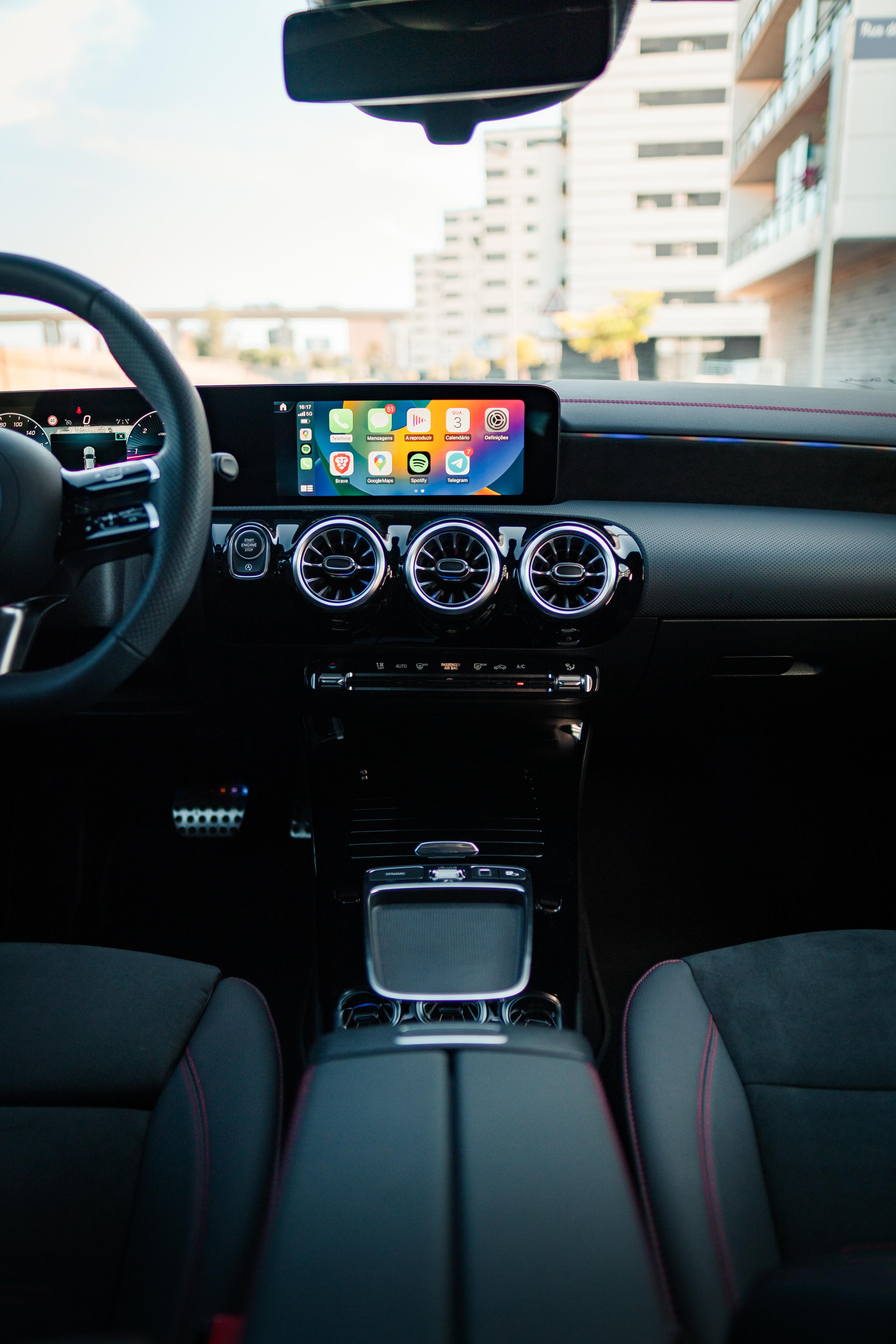 mercedes key